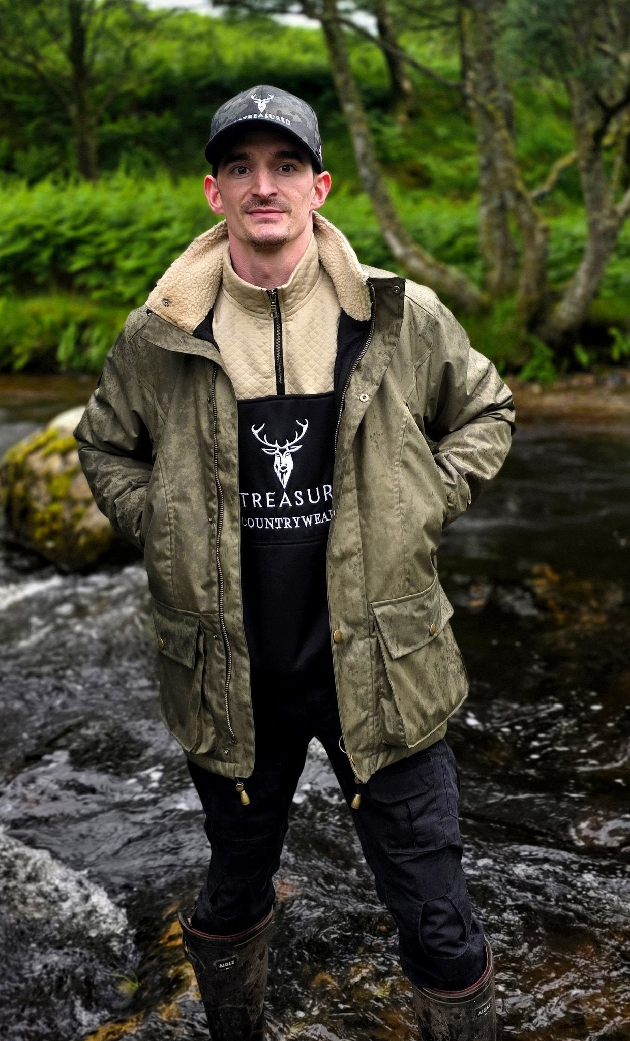Embroidered Moorland Jacket - Khaki Green - Detachable Hood