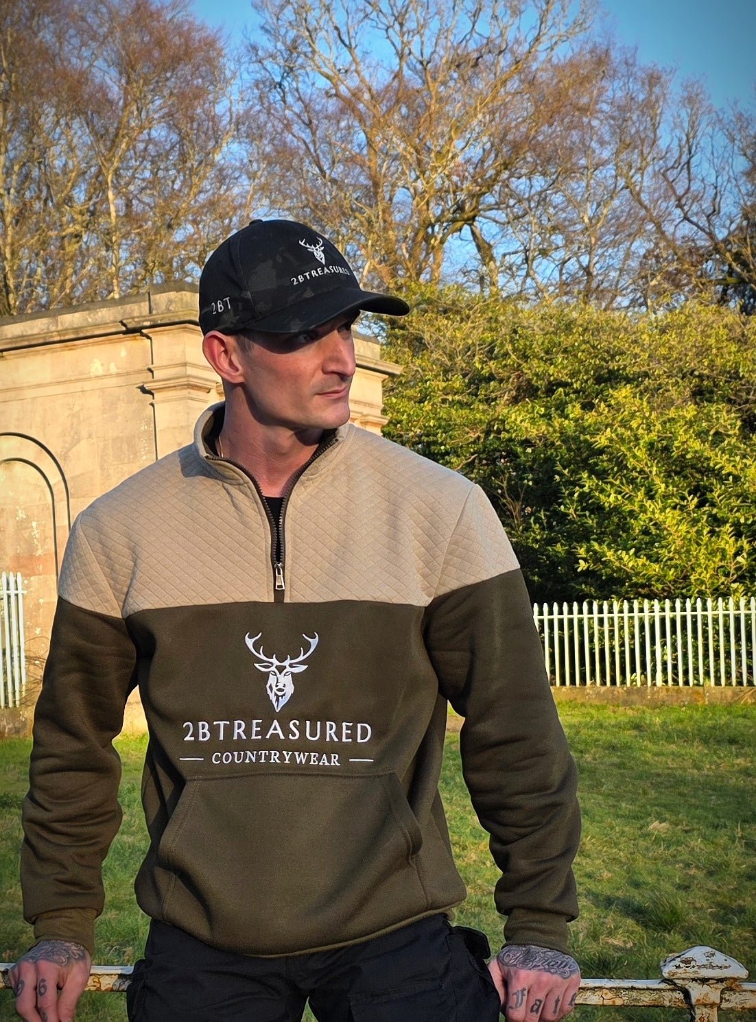 Embroidered Stagmoor Quarter Zip - Country Green